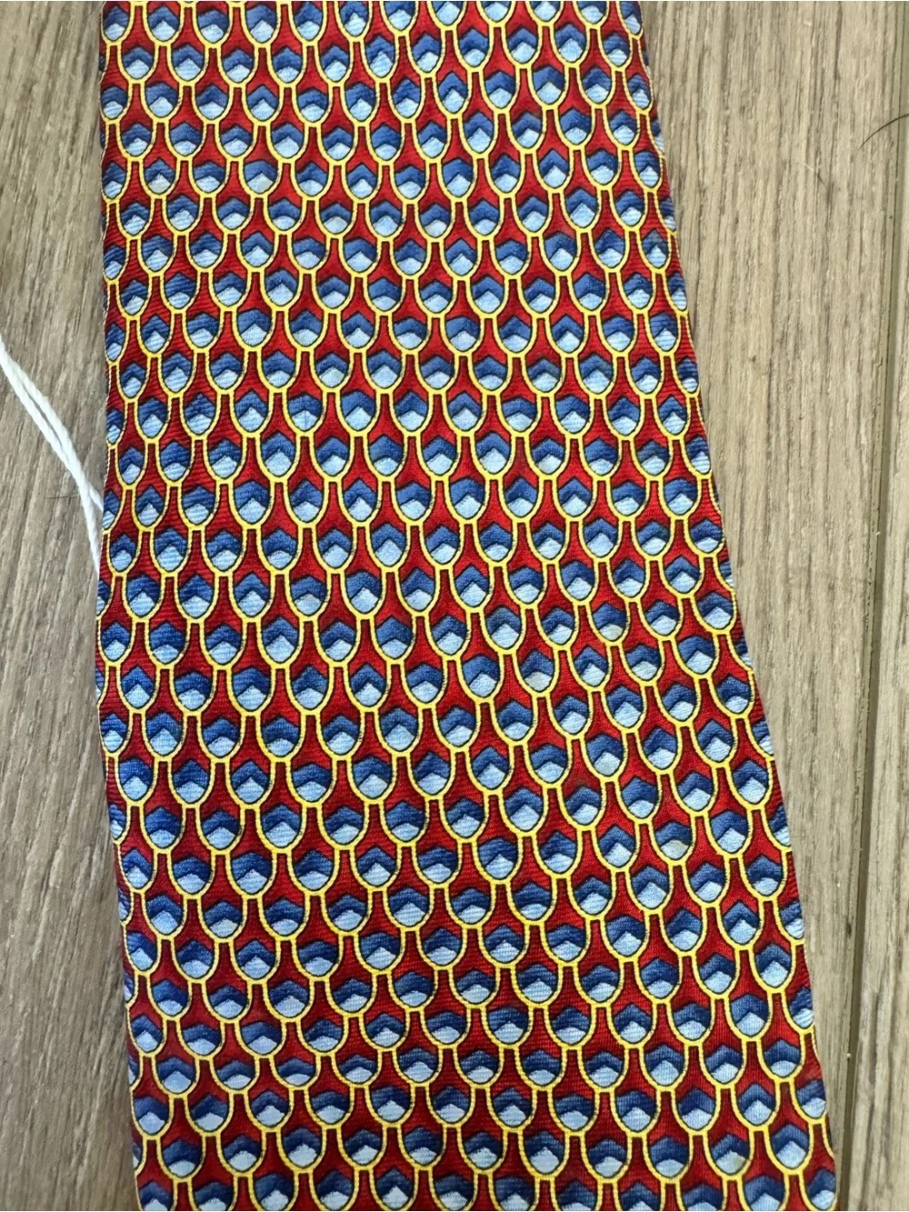 Men's Patterned pure Silk Tie. Nwt. Metropolitan museum of art
